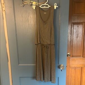 Casual Sleeveless Dress in Army Green
